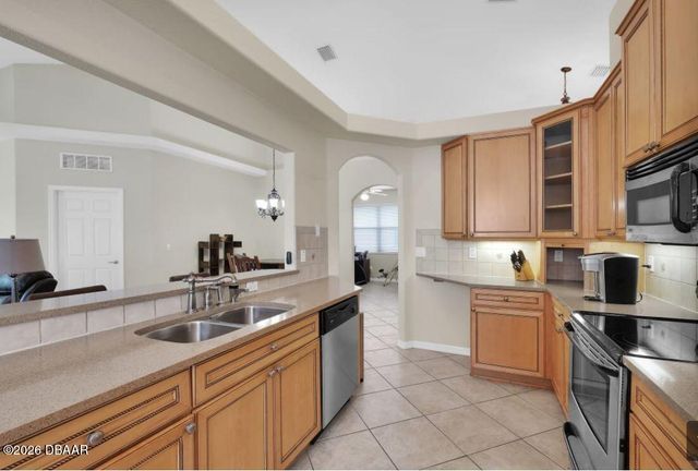 90 W Waterside Parkway, Palm Coast, FL 32137