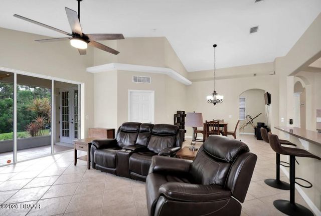 90 W Waterside Parkway, Palm Coast, FL 32137