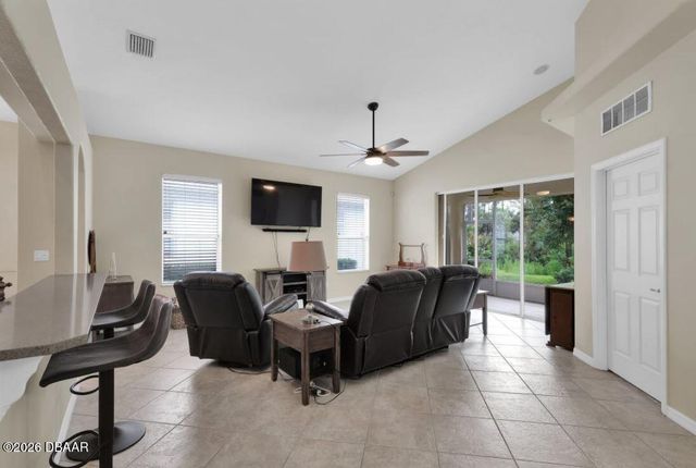 90 W Waterside Parkway, Palm Coast, FL 32137