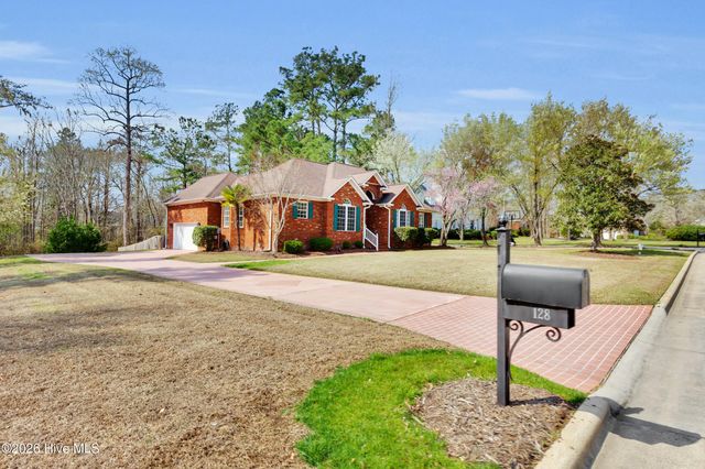128 Walden Road, New Bern, NC 28562