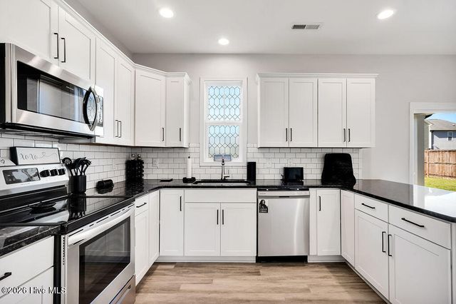 3983 Eclipse Avenue, Leland, NC 28451