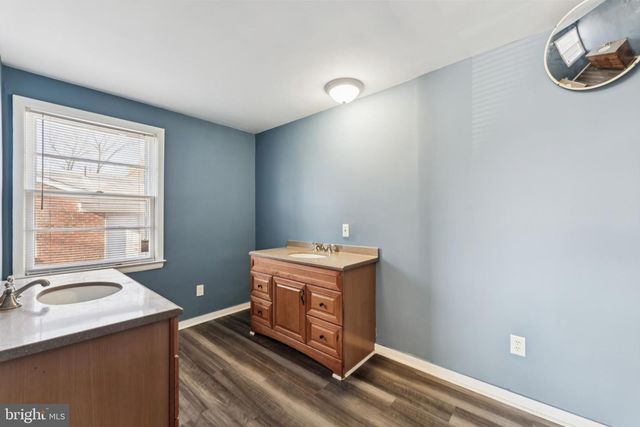 1004 WHITE OAK DR, Oxon Hill, MD 20745