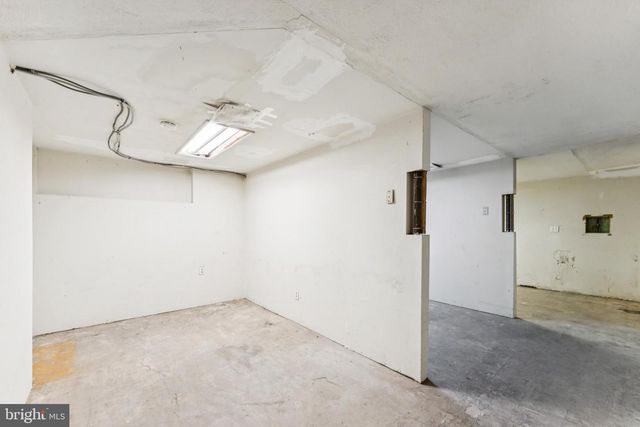 1004 WHITE OAK DR, Oxon Hill, MD 20745