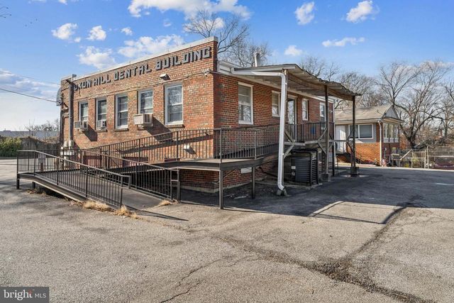 1004 WHITE OAK DR, Oxon Hill, MD 20745