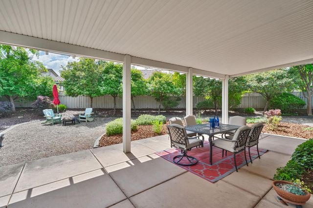416 Barusch Ct, Roseville, CA 95747