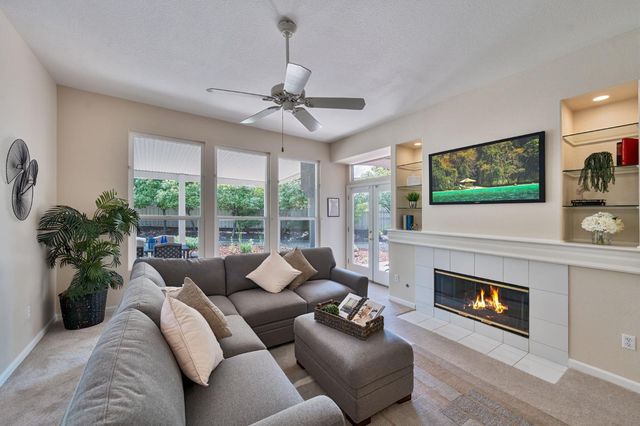 416 Barusch Ct, Roseville, CA 95747