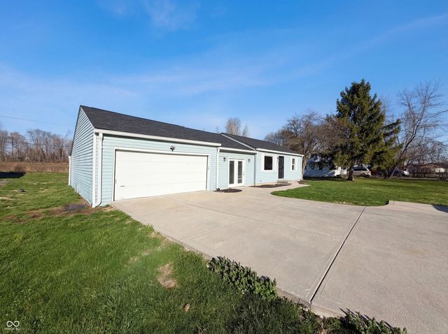 1062 Rita Drive, Greenwood, IN 46143