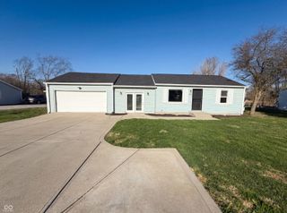 1062 Rita Drive, Greenwood, IN 46143