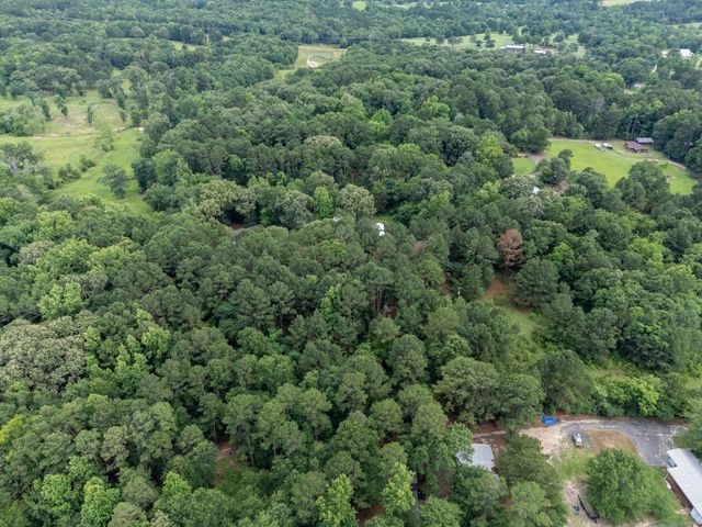 1738 White Cedar Rd, Big Sandy, TX 75755