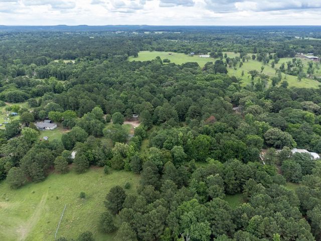 1738 White Cedar Rd, Big Sandy, TX 75755