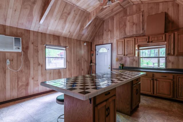 1738 White Cedar Rd, Big Sandy, TX 75755