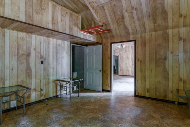 1738 White Cedar Rd, Big Sandy, TX 75755