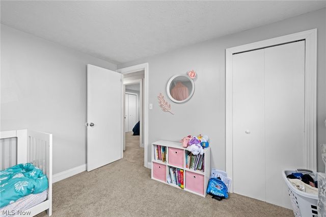 1887 Hillsdale Drive, Twinsburg, OH 44087