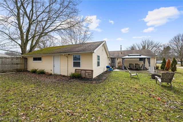 1887 Hillsdale Drive, Twinsburg, OH 44087