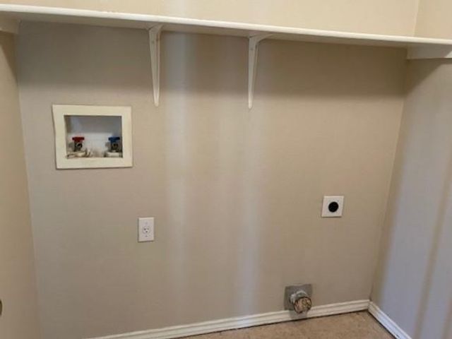 2727 High Point DR, Round Rock, TX 78664