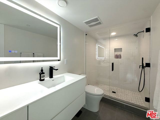 6208 Tapia Drive A, Malibu, CA 90265
