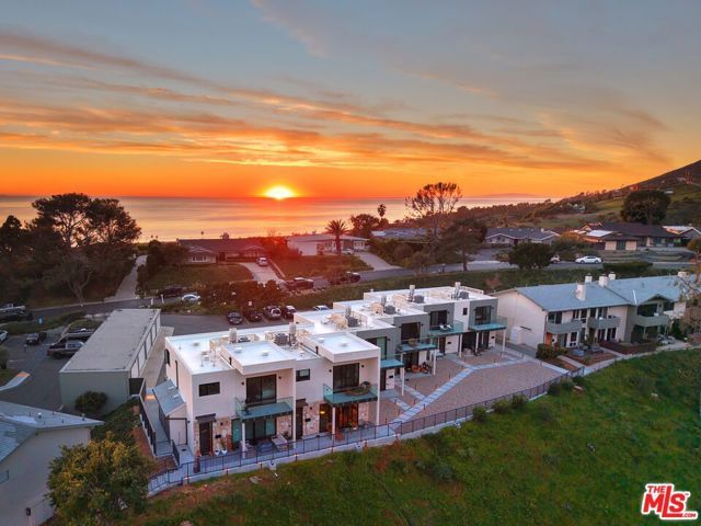 6208 Tapia Drive A, Malibu, CA 90265