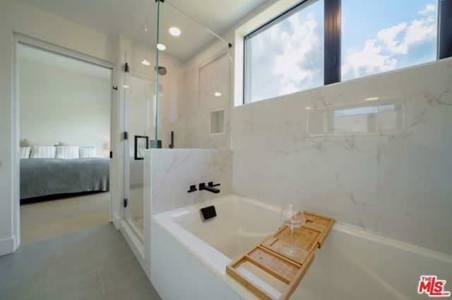 6208 Tapia Drive A, Malibu, CA 90265
