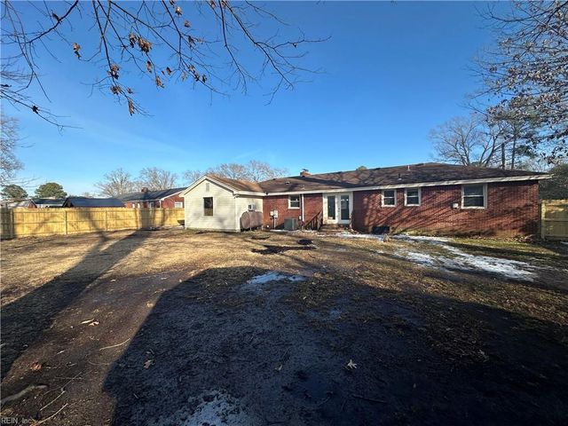 528 White Oak DR, Virginia Beach, VA 23462