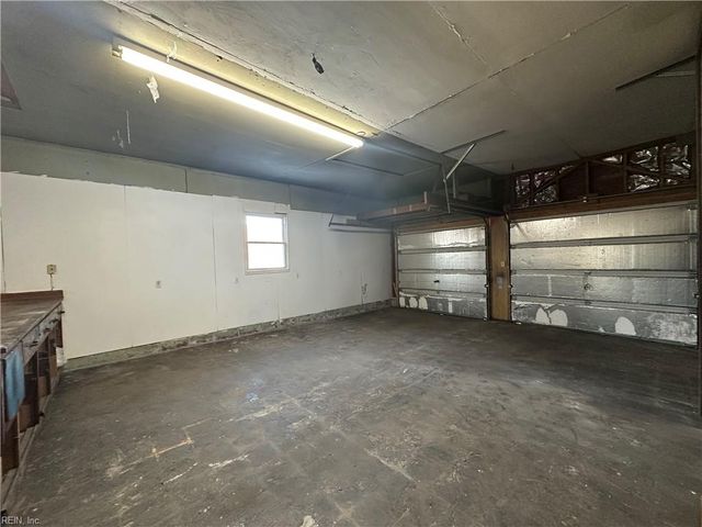 528 White Oak DR, Virginia Beach, VA 23462