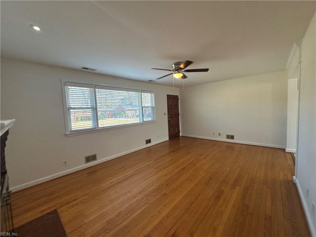 528 White Oak DR, Virginia Beach, VA 23462