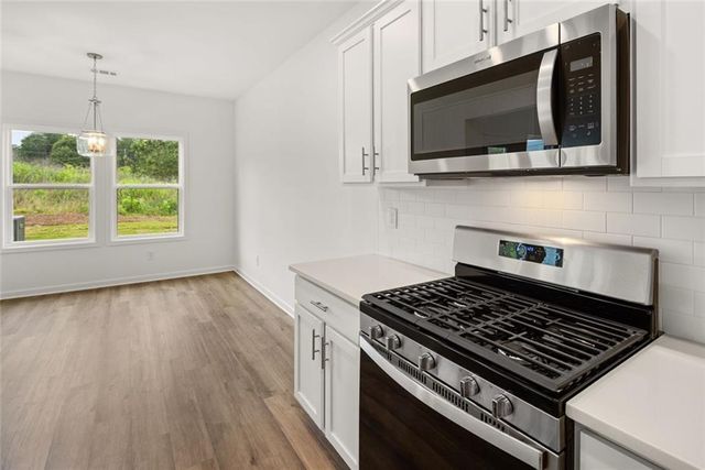 208 Sharon Lane, Loganville, GA 30052