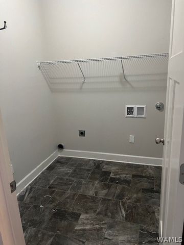 13814 Hemlock, Northport, AL 35475