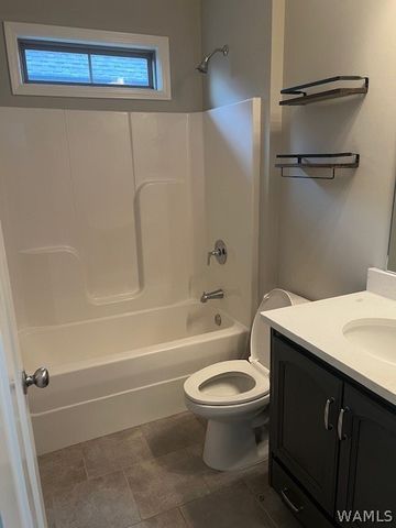 13814 Hemlock, Northport, AL 35475