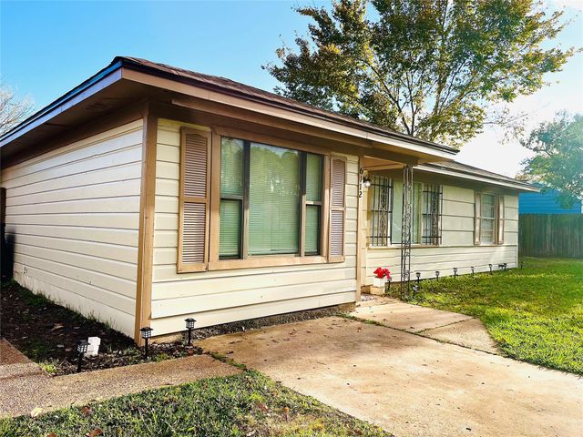 6112 Pineway Boulevard, Houston, TX 77023