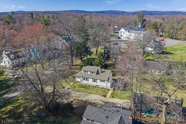 25 Millbrook Rd, Harding Twp., NJ 07976