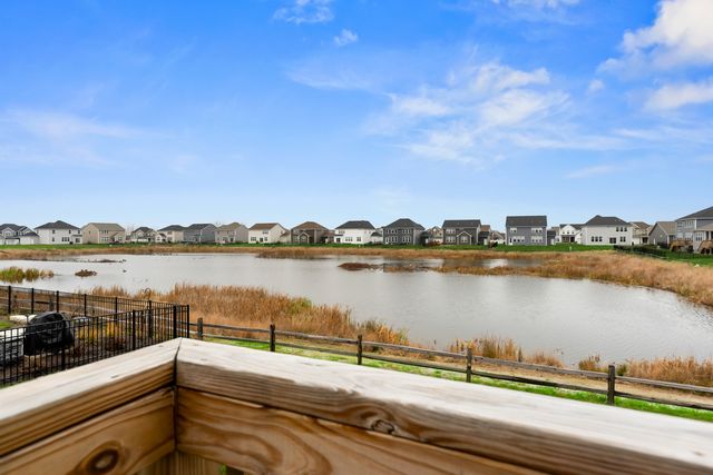 1014 Dr. John Burkey Drive, Algonquin, IL 60102