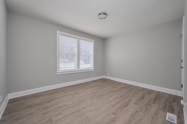 1024 Richard St, Springfield, TN 37172