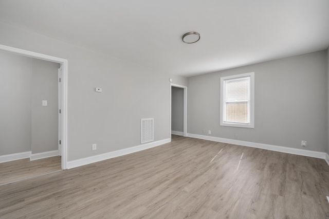 1024 Richard St, Springfield, TN 37172