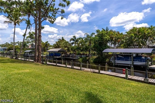 15350 Moonraker CT 305, North Fort Myers, FL 33917