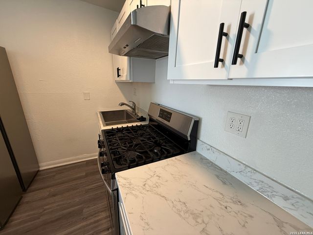 5415 Buena Vista St Apt 3, San Antonio, TX 78237