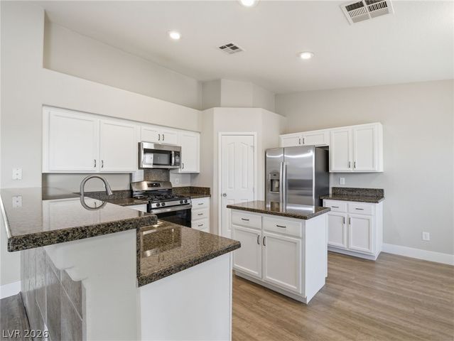 3722 Rock Dove Way, North Las Vegas, NV 89084