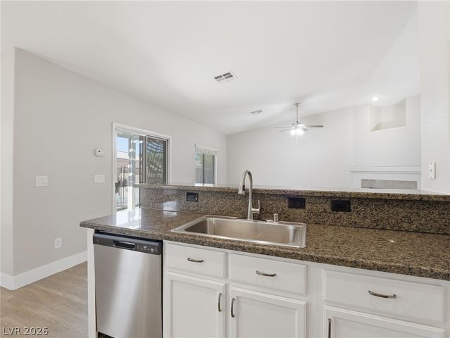 3722 Rock Dove Way, North Las Vegas, NV 89084