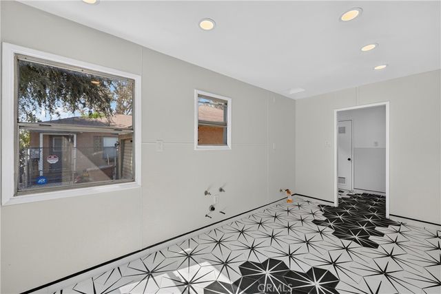 11401 Garden Grove Blvd, Garden Grove, CA 92843
