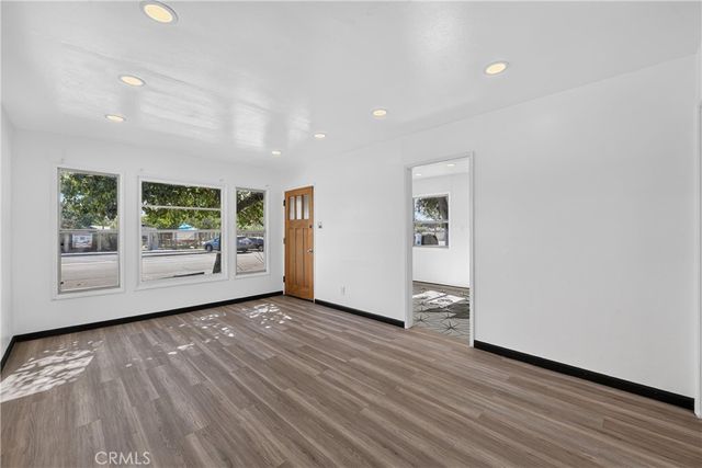 11401 Garden Grove Blvd, Garden Grove, CA 92843