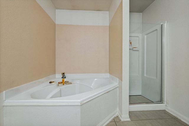 624 Noble Grove, Fort Worth, TX 76140