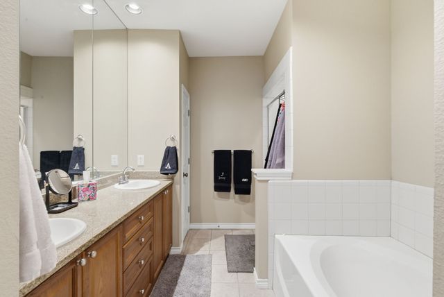 3815 Birkdale Drive, Fort Worth, TX 76116