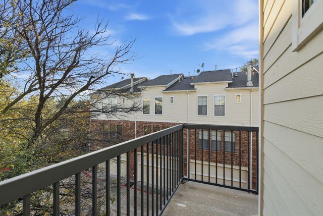 3815 Birkdale Drive, Fort Worth, TX 76116