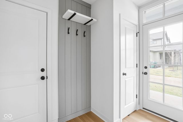 1654 Delmonte Rail Drive, Westfield, IN 46074