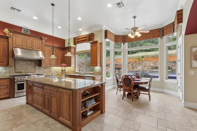 2089 Prado Vis, Lincoln, CA 95648