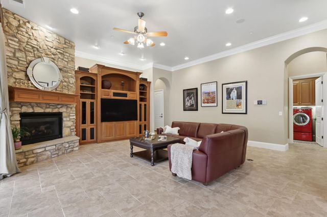 2089 Prado Vis, Lincoln, CA 95648