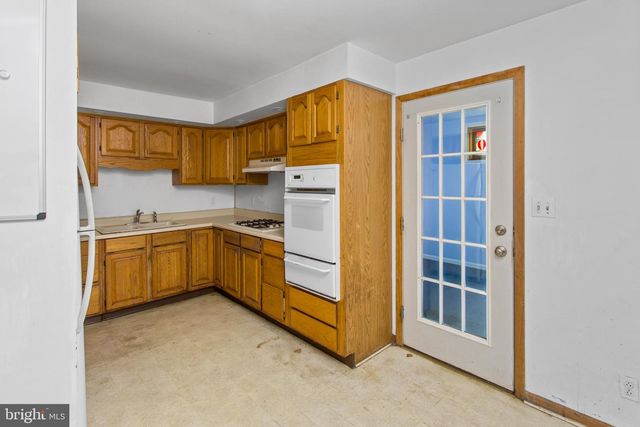 87 PENNWOOD DR, Trenton, NJ 08638
