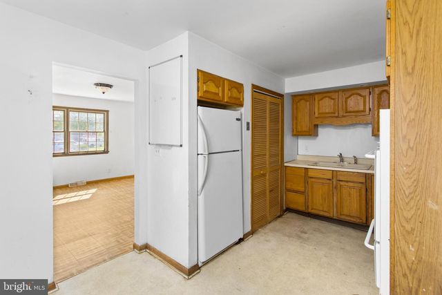 87 PENNWOOD DR, Trenton, NJ 08638