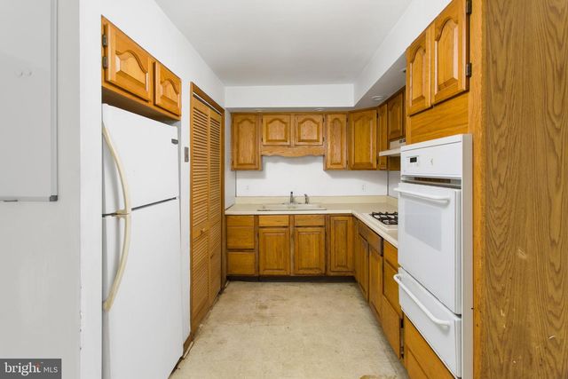 87 PENNWOOD DR, Trenton, NJ 08638