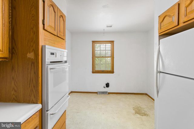 87 PENNWOOD DR, Trenton, NJ 08638