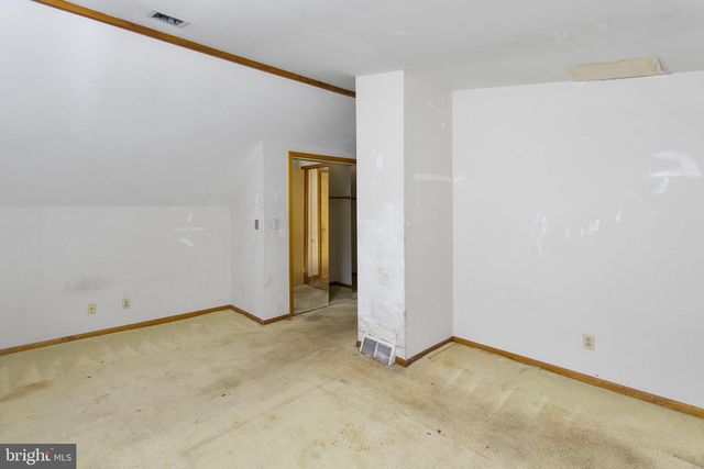 87 PENNWOOD DR, Trenton, NJ 08638